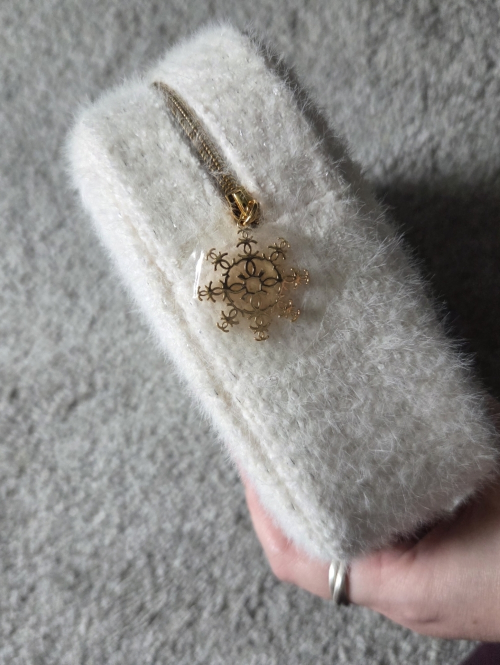 NWOT CHANEL Beauté Tweed Travel Cosmetics Pouch - Picture 2 of 14